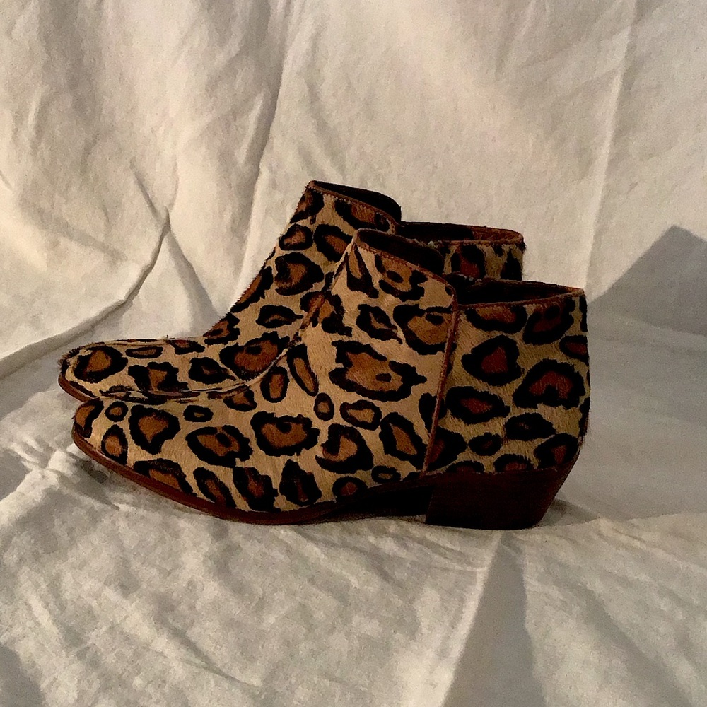 Sam Edelman Leopard booties 9 1/2